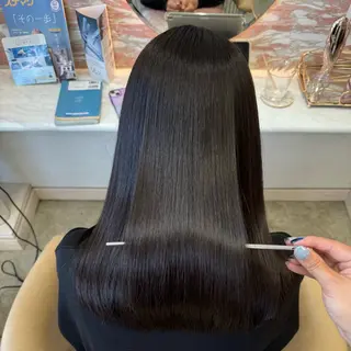 ゆうか ・髪質改善のヘアスタイル