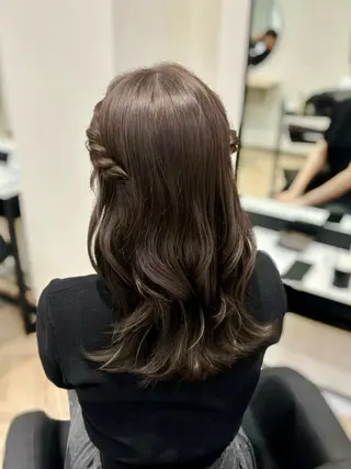 ロング カラー 𝒎𝒐𝒆🩰 名駅/ヘアメ/暖色♡のヘアスタイル