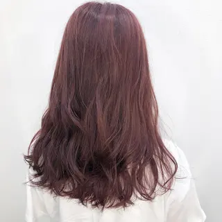 ロング AKANE 【zina新宿】のヘアスタイル