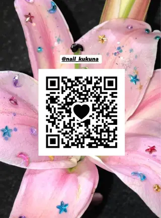 S momoのネイルデザイン