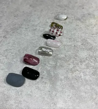 ネイル たまる所属・たまる かおるのネイルデザイン