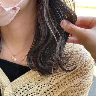 ミディアム カラー shiori ❤︎ /透明感カラーのヘアスタイル