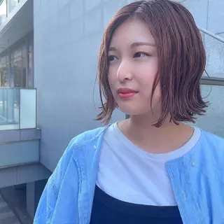 ミディアム ブリーチカラー特化 碇　英朗のヘアスタイル