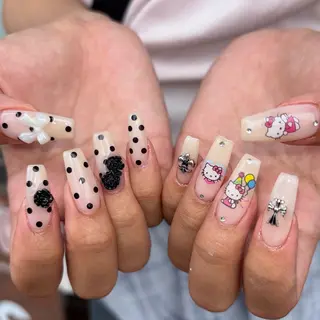 ネイル schon所属・Schon Yuinaのネイルデザイン