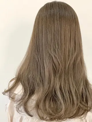 カラー 本場韓国ヘア特化 아이비/Aibiのヘアスタイル