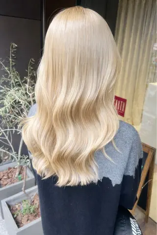 カラー 透明感のある艶髪なら 矢場町駅4番出口すぐのヘアスタイル