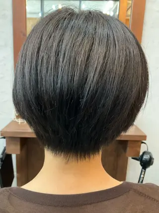 カラー DESART所属・佐々木 緑のヘアスタイル