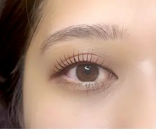 パーマ Very (ベリー)所属・吉田 彩花の眉毛・アイブロウイメージ