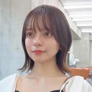 ショート カラー 顔周り/レイヤー/ 透明感/みっきーのヘアスタイル