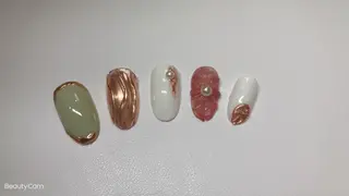 ネイル ewt miniのマツエク・マツパデザイン