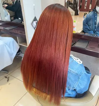 ロング カラー 八重樫 夢愛のヘアスタイル