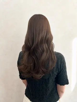 ロング カラー 🌷横浜/レイヤー /艶カラー🌷のヘアスタイル