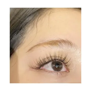 マツエク・マツパ MaaR所属・Asuka Mabuchiのヘアスタイル