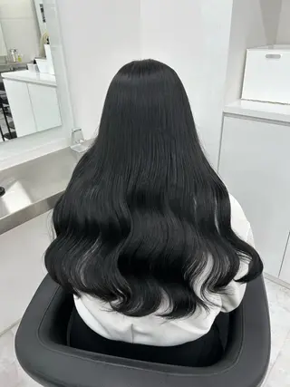 ロング カラー 🤍上質艶ワンホン ヘアMAYU🤍のヘアスタイル
