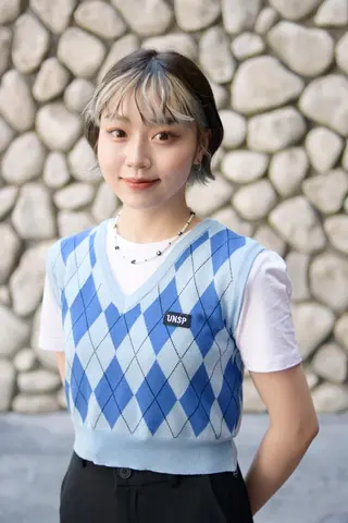 ミディアム カラー ビューティービースト 新宿のヘアスタイル