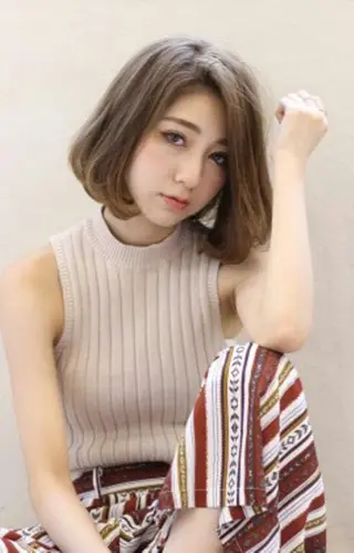 ショート 鎌倉 彩のヘアスタイル