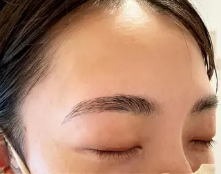 マツエク・マツパ アイブロウ Reine eyelashのマツエク・マツパデザイン