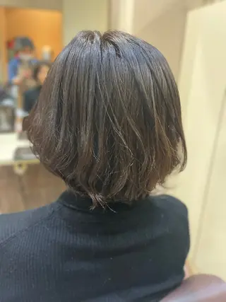 ショート カラー パーマ リヴァベイリア所属・ショートヘア/ 鈴木　亜紀子のヘアスタイル