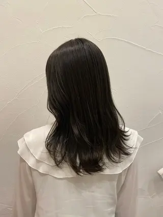セミロング カラー Ash中目黒店 榊間茜のヘアスタイル