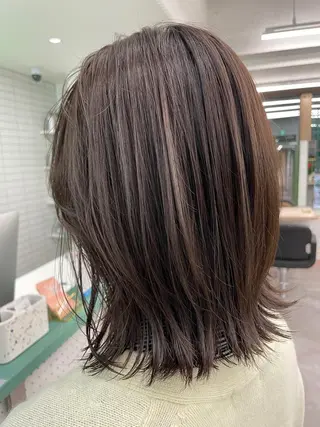 ミディアム カラー 💚透明感カラー💚 ♻️本間♻️のヘアスタイル