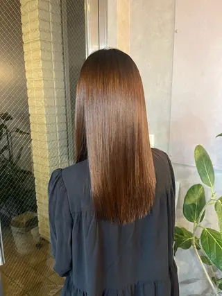 ミディアム ere 代々木公園所属・みほ/ニュアンス/ モード/艶カラーのヘアスタイル