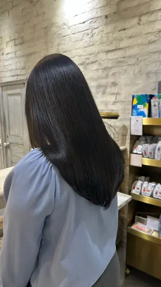 ロング カラー ミタムラ ユナのヘアスタイル