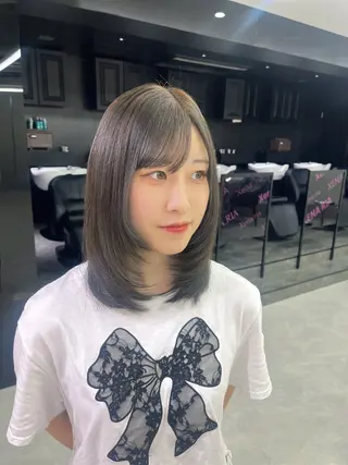 カラー ririka /ブリーチカラーのヘアスタイル