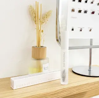 マツエク・マツパ Lowen 野原の眉毛・アイブロウイメージ