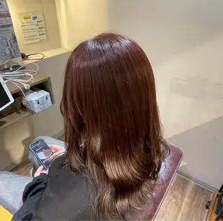 セミロング カラー 瀧 穂乃香のヘアスタイル