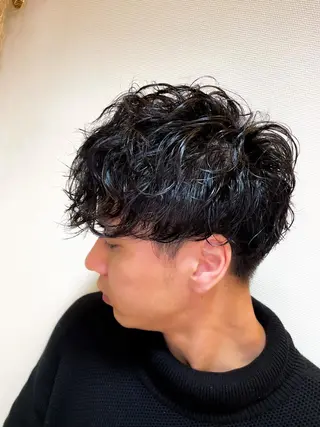 ミディアム パーマ メンズ メンズパーマ 赤司 泰樹のヘアスタイル