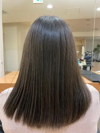 ミディアム カラー mod'shair船橋所属・ムロオカ ヨシキのヘアスタイル