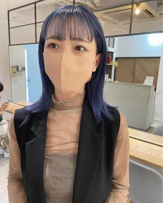 ミディアム カラー Loom.所属・村上雅人 ナチュラルモードのヘアスタイル