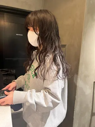 ロング パーマ アンニュイヘア🪽 ayumiのヘアスタイル