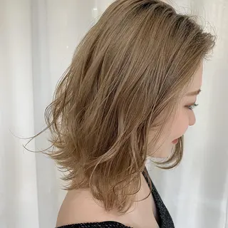 ミディアム カラー ヘアアレンジ 福壽 優奈のヘアスタイル