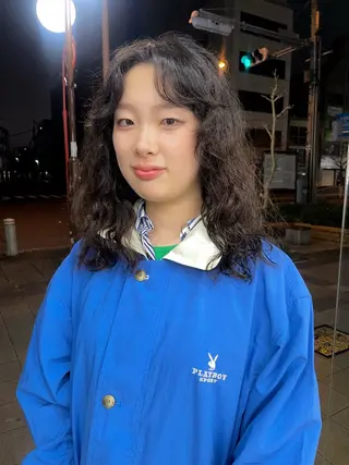 セミロング パーマ パーマ/レイヤー 岩山丈一郎のヘアスタイル