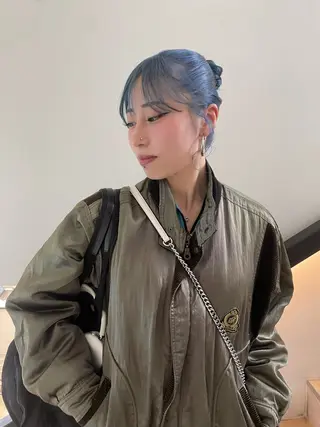 カラー 🎀ボブ+ハイトーン シュカ👶🏻のヘアスタイル