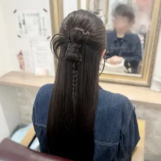 ヘアアレンジ セットサロンCURE 🩵あんみのマツエク・マツパデザイン