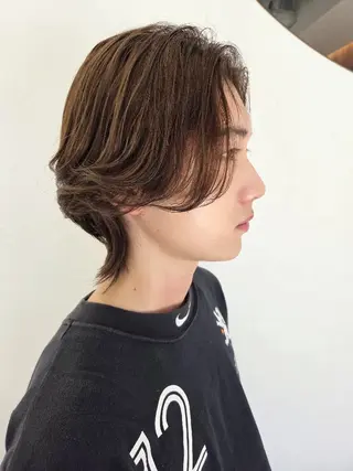 ミディアム メンズ ヘアメイク  ハイトーン キャロのヘアスタイル