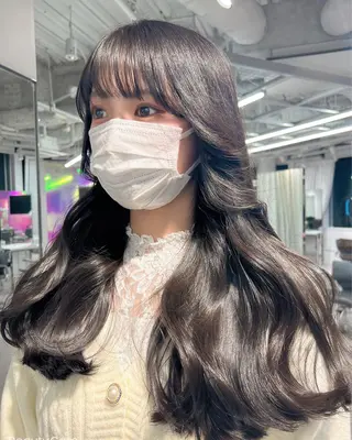 ロング カラー 渋谷韓国ヘア🇰🇷 SAYAKA🩶ᩚのヘアスタイル