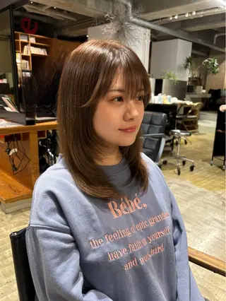 ミディアム カラー 渡邊 彩乃のヘアスタイル