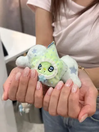 ネイル muni所属・鶴橋♡̴⟡.˚ネイル kpop.ワンホンのネイルデザイン