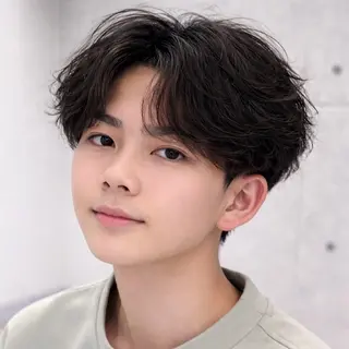 メンズ シャドウ/フェザー ニュアンスヘアメンズのヘアスタイル