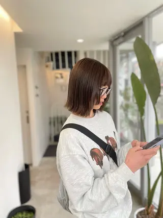 ミディアム Click所属・クニモトハルナ ボブ/柔らかカラーのヘアスタイル