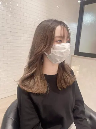 セミロング カラー &chaLme   心斎橋所属・emi/髪質改善/ 韓国風/艶カラーのヘアスタイル