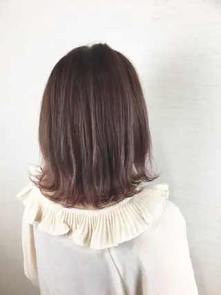 ミディアム ブリーチなしダブル/ レイヤーカット 小棹のヘアスタイル