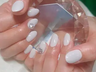 ネイル マツエク・マツパ アイブロウ Nail&eye Belire 新宿のネイルデザイン