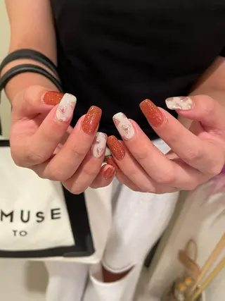 ネイル Ami 🦥のネイルデザイン