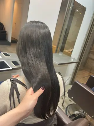 カラー 【arc】 佐藤未希穂/レイヤーのヘアスタイル