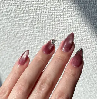 ネイル nail room utouto所属・横田 綾乃のネイルデザイン
