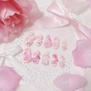 ネイル 𝑚𝑖𝑦 🎀のネイルデザイン